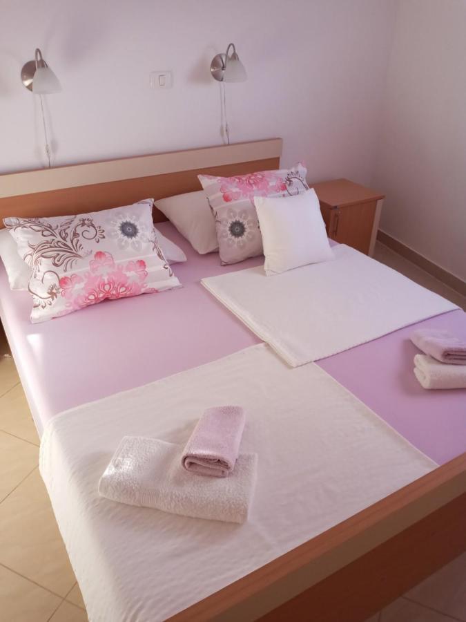 Apartments Tomo Медулин Екстериор снимка