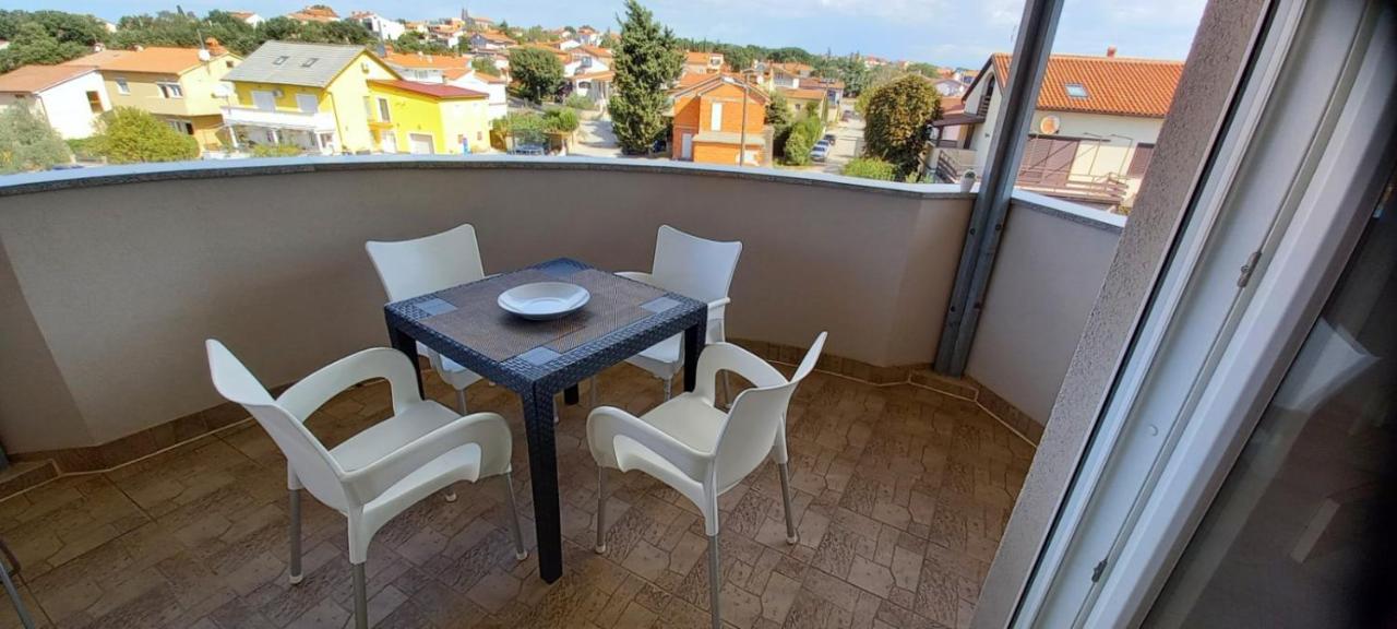 Apartments Tomo Медулин Екстериор снимка