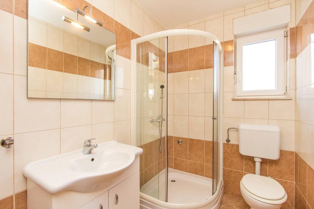 Apartments Tomo Медулин Екстериор снимка
